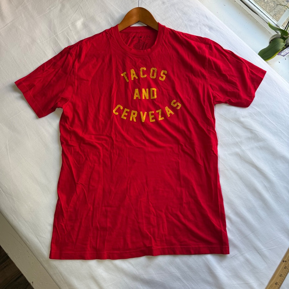 Fifth Sun Tacos and Cervezas Graphic T-Shirt Red Yellow Mens Large